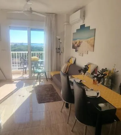 Sea View Τορεβιέχα